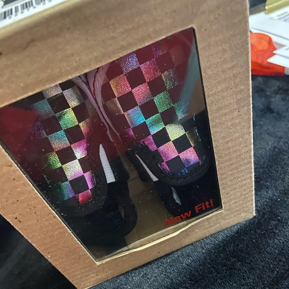 Vans Slip on Iridescent Checkered Crib shoe - Picture 5 of 5